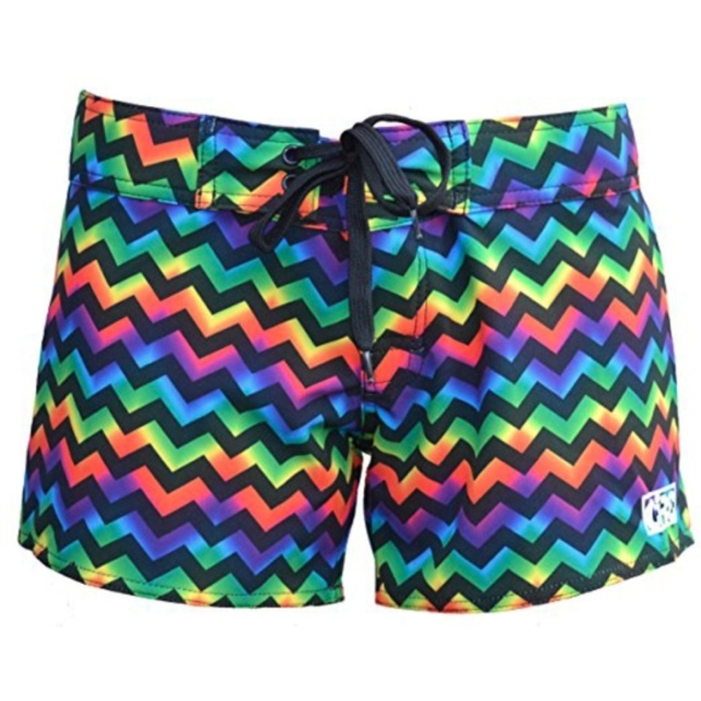 CIRE Board Shorts Beach Swim Hurley Roxy Sz 5 NWT